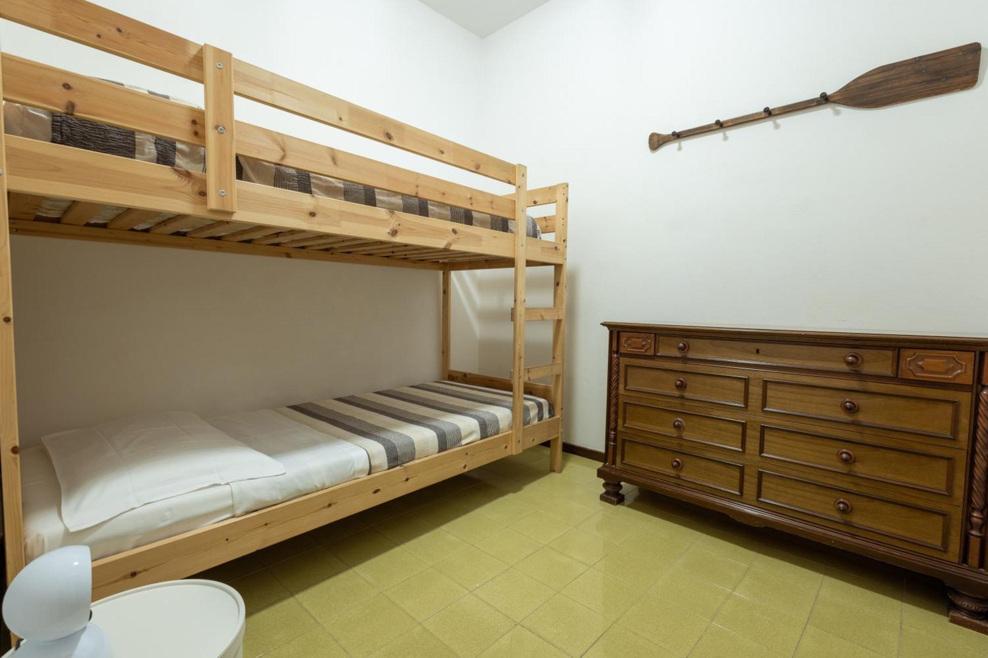 Boutique apartment Cà Tulles Torri Del Benaco Esterno foto
